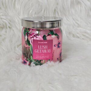 GooseCreek Lush Getaway Soy Wax Essential Oils Jar Candle NEW
